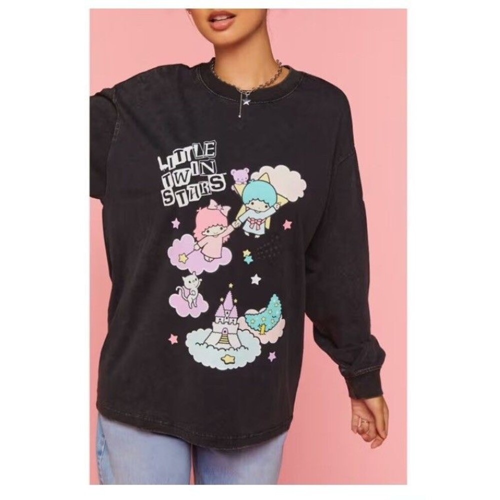 NWT Forever 21 X Hello Kitty Little Twin Stars Oversized Long Sleeve T - Size M
